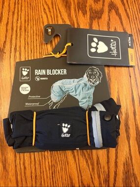 NWT Hurtta Black Rain Blocker Dog Waterproof Jacket Size 30 cm / 12 inch